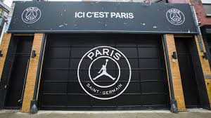 Contextual translation of ici c'est paris into english. This Month Celebrate Jordan Brand And Psg In Nyc Get Marathon Ready In Chicago And More Nike News