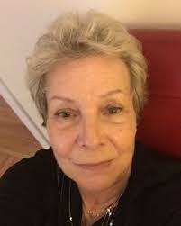 Carmen Grunsten's Instagram, Twitter & Facebook