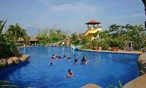 Wisatawan bisa membeli tiket masuk candi prambanan seharga rp 50.000 untuk dewasa. 10 Foto Kolam Renang Di Malang 2021 Murah Buka Sampai Malam