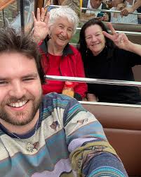 Jesse McGrath (@iamjessemcgrath) • Instagram photos and videos