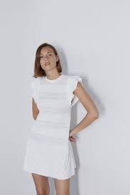 Je veux trouver une belle robe pour une soirée ou en dentelle pas cher ici robe de soirée zara belgique. Robes Femme Zara Fashiola Fr