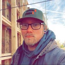 Patrick Petty's Instagram, Twitter & Facebook