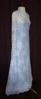 Möchten sie eine perfekte hochzeit haben? Brautkleid Schneidern Lassen Dein Massgeschneidertes Brautkleid