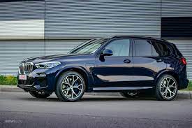 Bmw x5 45e hybrid review. Video Bmw X5 Xdrive45e Wins Best Hybrid Suv Award In The Uk