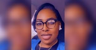 Shalanda Howard's Instagram, Twitter & Facebook