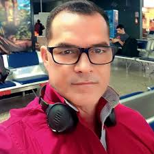 Phil (@phil.silva) • Threads, Say more