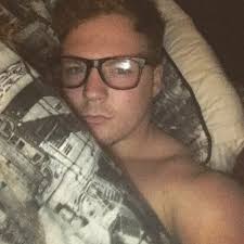 Declan Lewis (@declewis1996)