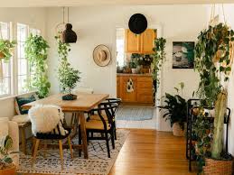 Maybe you would like to learn more about one of these? 15 Beautiful Trailing Plants To Add To Your Collection