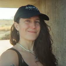 Blythe Roberson (@blythelikehappy) • Instagram photos and videos