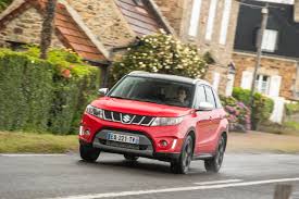 Après une centaine de kilomètres, nous sommes à 6,8 l à l'ordinateur de bord : Essai Suzuki Vitara S Essence 4x4 Et Boite Auto Le Bon Choix