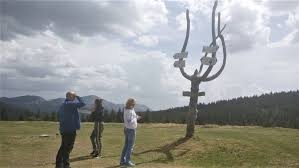 Izvoraste din muntii hasmasul mare, în carpatii orientali. Turist In Å£ara Mea Izvoarele Oltului Si Muresului Sacalatorim Ro