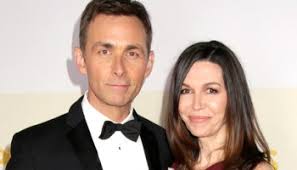 Valentin and Anna Go On Their First Official Date