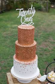 Female Rose Gold 21st Birthday Cakes Rustic Gold And Bronze 21st Birthday Party With Such Great Ideas Via Kara S Party Ideas Cake Decor Cupcakes 21st Birthday Cakes 21st Cake Birthday Party 21