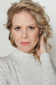 Stephanie Blais's Instagram, Twitter & Facebook