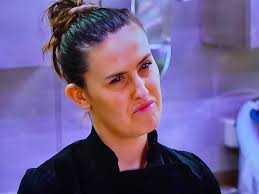 Screaming lunch is so rude. Like bitch grow up.