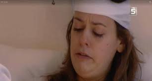 Non verbal behavior in reality and scripted reality programs