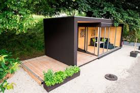 Kenjo Outdoor Cottage Mit Bildern Flachdach Gartenhaus Hinterhof Buro Ferienhaus