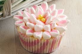 Apr 07, 2021 · a pool of homemade salted caramel is the star of these chocolate cupcakes. 19 Beautiful Mother S Day Cupcakes Goodtoknow