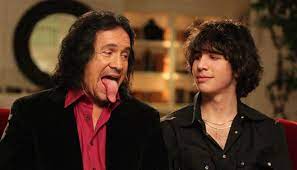 Aquarians are extroverted, friendly, and great listeners and friendship is the key component of a romantic relationship with an aquarian. Famous Fathers Biography Com Celebrity Dads Family Portrait Photography Gene Simmons