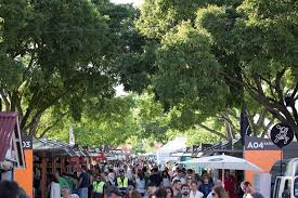 In 2021, fil will take place from august 20 to 29, 2021 through the website of the ribeirão. Feira Do Livro De Lisboa 2021 Contara Com 131 Expositores Portugal Digital