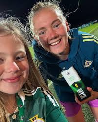 Jackie Burns made some stunning saves tonight and you voted her your @ee  Player of the Match 👏🏻🟢⚪️ Presented tonight by Cali Culbertson, our  competition winner from Carniny Primary School 🏆