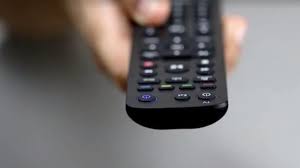 „promi big brother kommt zurück! Big Brother Kehrt Zuruck Sat 1 Bringt 2020 Eine Neue Staffel