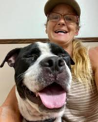 Claude Elvis Weaver Jr was born