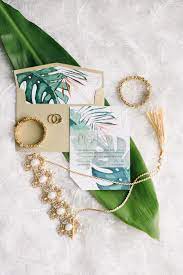 An Elegant Yet Modern Invitation Suite For A Perfect Tropical Themed Wedding Tropical Wedding Theme Tropical Wedding Inspiration Creative Jewelry Photography