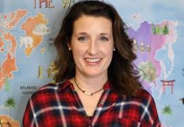 Angela Hoefer's Instagram, Twitter & Facebook