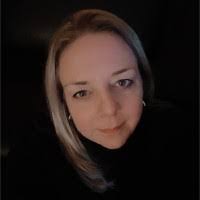 Tanja Bell's Instagram, Twitter & Facebook