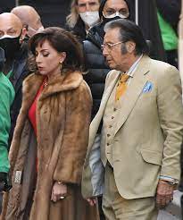 Nonostante le prove schiaccianti e la condanna non leggera, patrizia reggiani ha avuto una riduzione della pena e nel 2016 è stata scarcerata per buona condotta. Gucci Movie Called Offensive Ugly By Patrizia Gucci