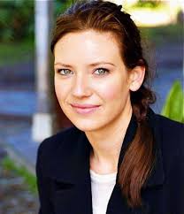Anna Torv; One Pure Walking Australian "Hottie"