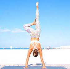 Oksana taran more video on my web www.oksanataran.com morning yoga dance flow on vimeo why vimeo? Vorsatz 2016 Mehr Yoga Asanarebel Yoga