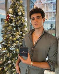 Pin On Chicos Wapos 7u7