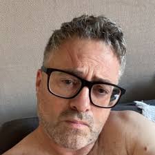 Nate Castillo (@nZcastillo)