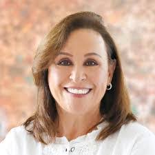 Nancy Rueda's Instagram, Twitter & Facebook