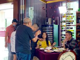 Cô nhận về khá nhiều bình luận trái chiều từ khán. Nhiá»u Nhan Váº­t Má»›i Gay Song Gio Cho HÆ°Æ¡ng Vá»‹ Tinh Than Pháº§n 2 Vietnamnet