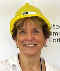 Over the next few weeks we are going to get to know some important people  at Mission u 2021. First up, the DEAN 🥳 Beth Brooks Cobb was born and  raised in