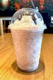 You Can Get A Starbucks Cookies And Cream Frappuccino That Tastes Just Like The Ice Cream