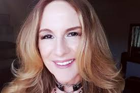 Fundraiser by Tori Farrow : Dawn Lindsey's Journey with Stage 3 Lymphoma