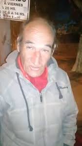 Inspectores incautaron panes a un vendedor y un vecino los filmó  comiéndoselos