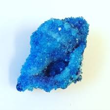 Der anschauliche kristall im element. Alaun Kristalle Auf Muscheln Zuchten Kristalle Kristalle Zuchten Bastelarbeiten