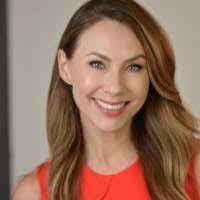 Holly Reich's Instagram, Twitter & Facebook