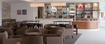 In east london, holiday inn express london stratford is just a short walk from the olympic stadium and the westfield stratford city shopping center. Holiday Inn London Stratford City Hotel Get 44 Off Hotel Direct