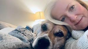 Barbara Angelucci's Instagram, Twitter & Facebook