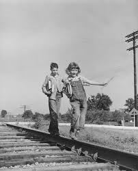 Children Walking On Railroad Tracks Near Knoxville Illinois Frontier To Heartland Four Centuries In Central North Ameri Knoxville Illinois Newberry Library