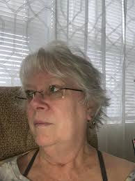 My natural color ,and short☺️