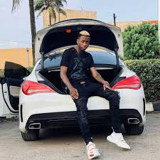 His debut song eleko was a hit and since then the artiste has been doing great music. Who Is The Richest Between Lil Frosh And Zinoleesky The360report