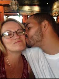 R.I.P. Patti Drew Patti Drew (born December 29, 1944, Charleston, South  Carolina) (died June 16, 2025) was an American pop singer who achieved  brief success in the late 1960s. Known for such