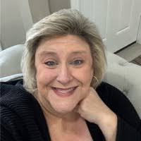 Stephanie Gulick's Instagram, Twitter & Facebook